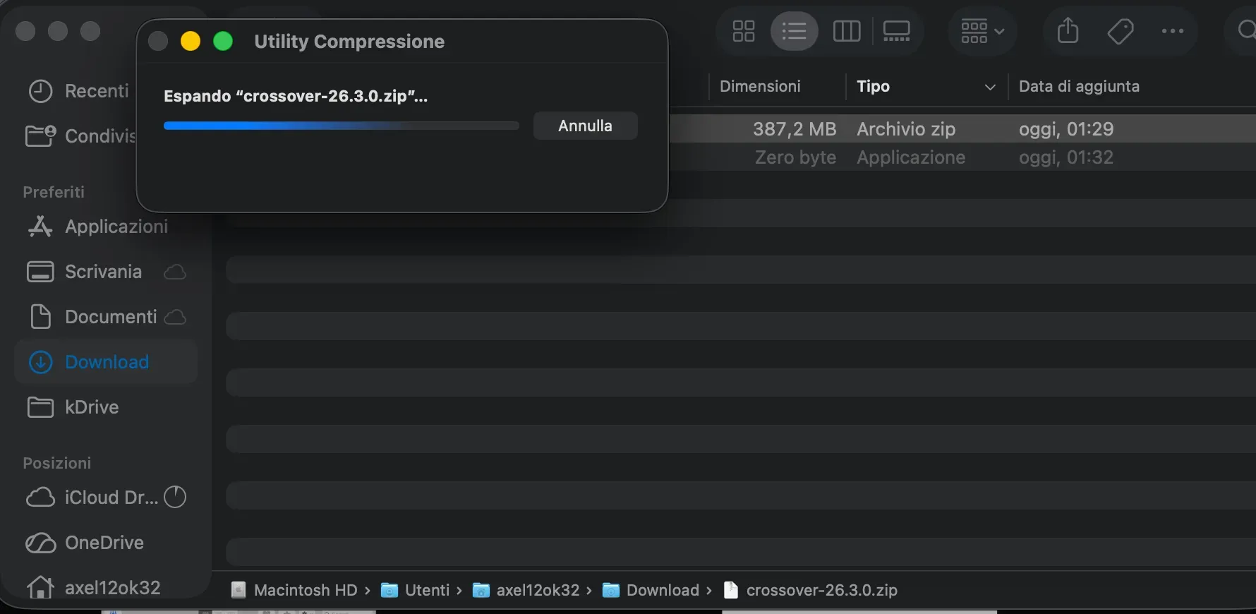 Archivio zip di CrossOver estratto nella cartella Download del Mac